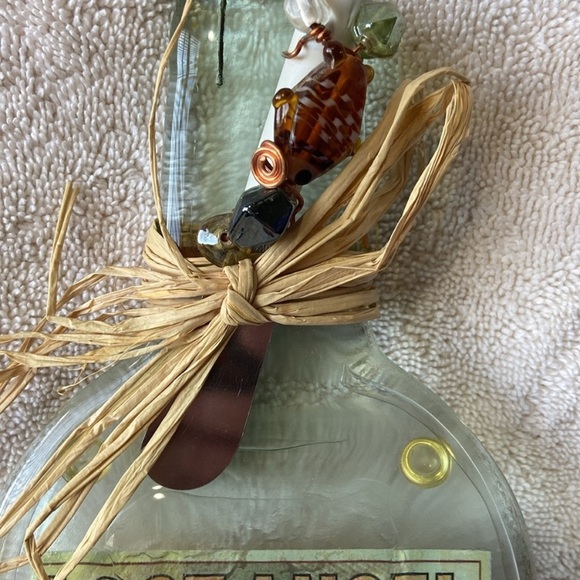 🍷Wine Accessories Woven Gift Basket Set 🍷 - Picture 9 of 13